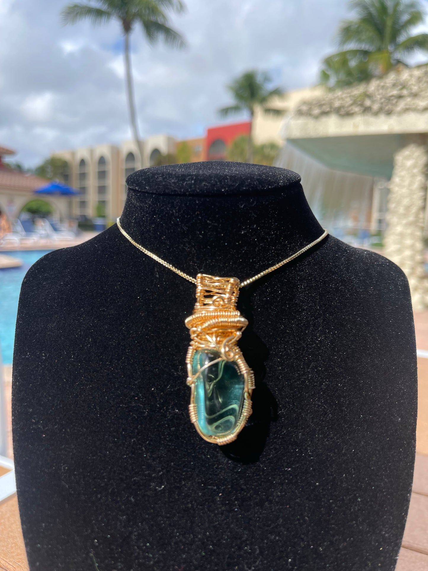 Obsidiana azul agua