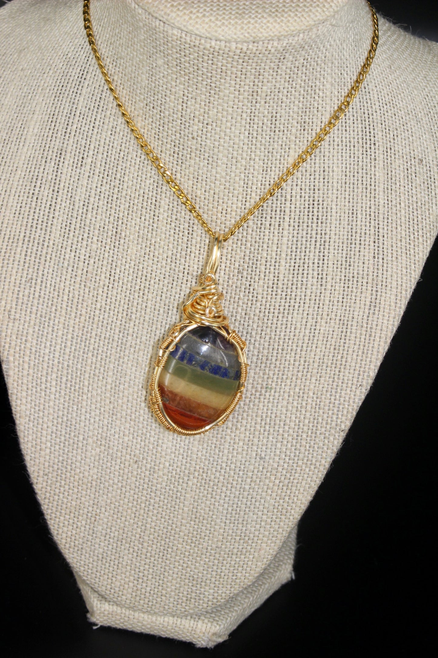 Colgante de piedra de preocupación de los 7 chakras